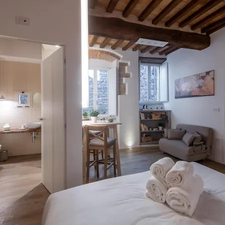Residenza Donna Iohanna Сasa de vacaciones Gubbio